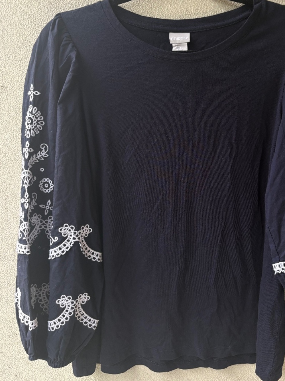 Chico's Navy Embroidered Blouson Sleeve Top Size 1